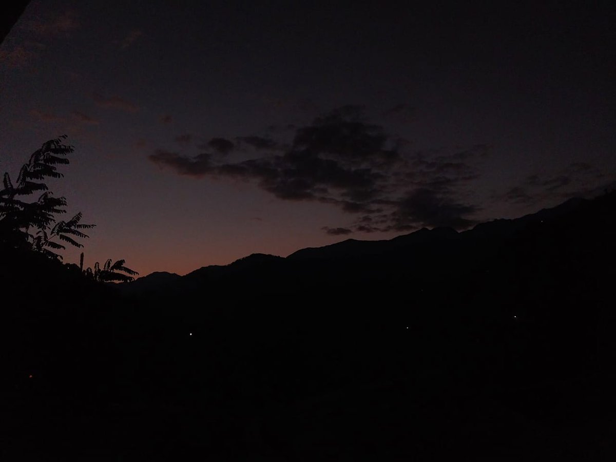 ureeebaba's tweet image. #rub #Reham krega , insan nahi