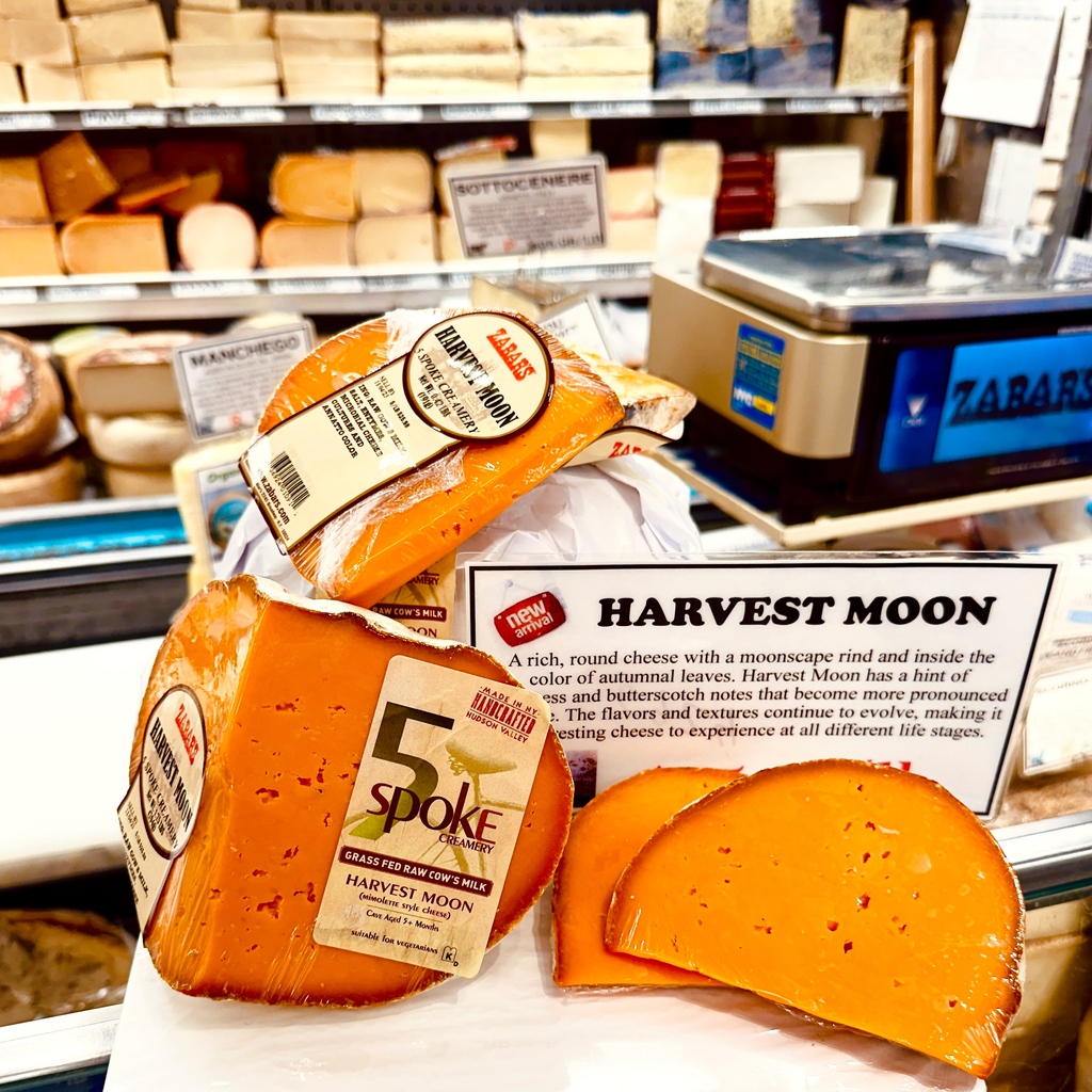 ZabarsIsNY's tweet photo. New at the cheese counter: Harvest Moon, a rich cheese with a beautiful orange color and notes of butterscotch, perfect for autumnal cheese boards! #cheese #fall #zabars #zabarsisny #harvestmoon #5spoke #rawcheese #nystatecheese #localcheese https://t.co/QbaXzEdMzd