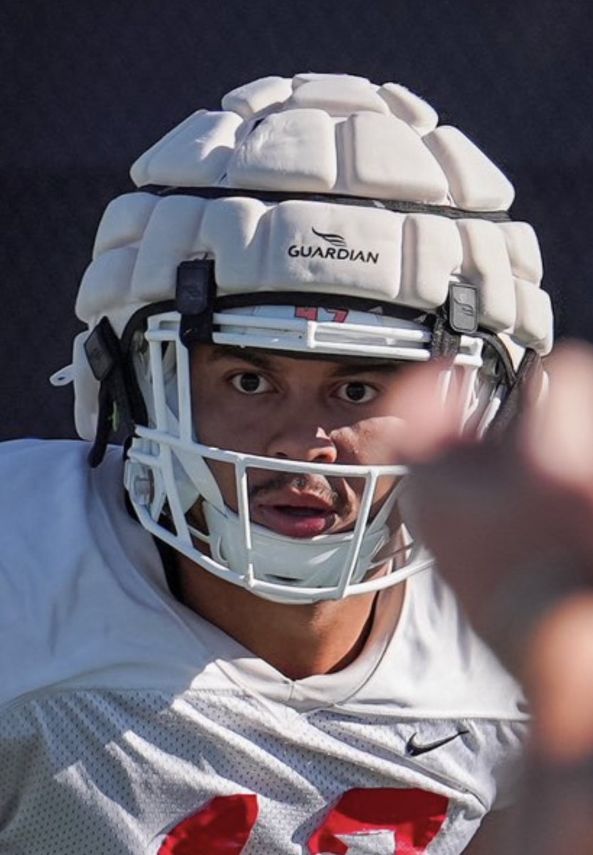 bradodom's tweet photo. @C_Shel232 is locked in!!
🔬🔭👀

📸 by Jordan w/@unlvfootball https://t.co/c3RwsUVXbt