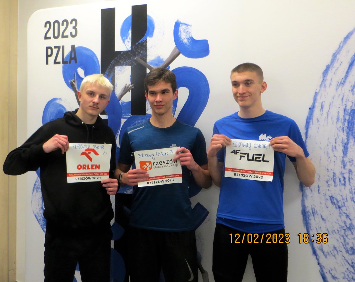 mosmtychy's tweet photo. Sekcja lekkoatletyczna MOSM-u Tychy zakończyła swój 23. sezon startów. Nasi zawodnicy w tym roku zdobyli 1⃣8⃣ medali imprez mistrzowskich PZLA.

🥉 Brązowy medal halowych MPJ w trójskoku, który był największym sukcesem naszych juniorów, zdobył Mateusz Misterek (zdj.). https://t.co/HIBbHoc08M