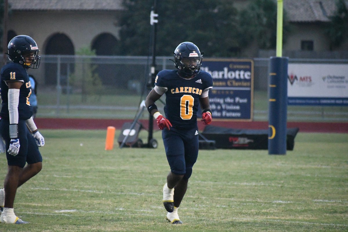 2025 ATH Brian Amune <a href="/BrianAmune/">BrianAmuneJr</a> 5'10" 180
Stats through 6 games: 44 Tackles, 4 TKLs, 3 Sacks, 1 FF, and 1 fumble rec.
#Exit4