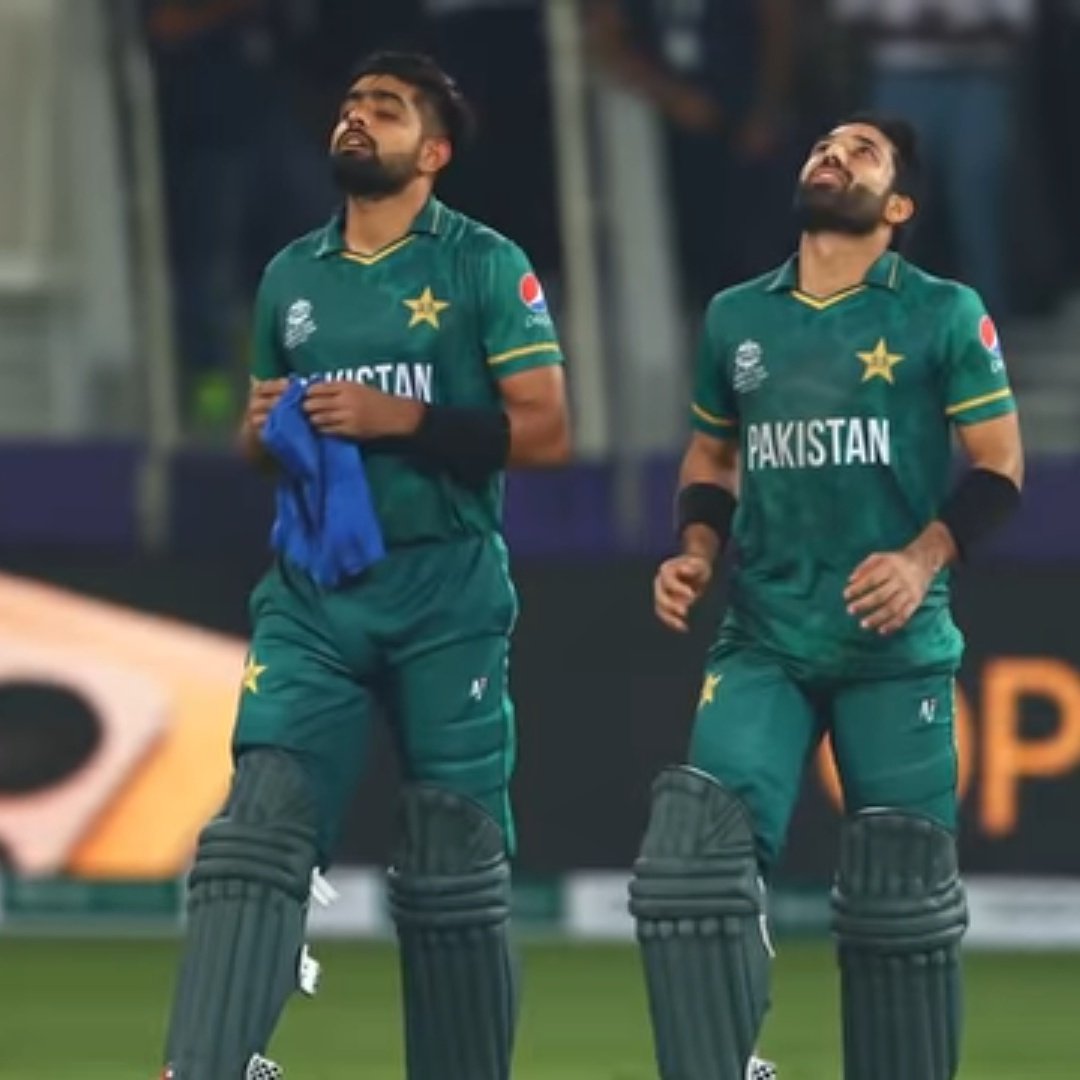 MBILALK15834509's tweet image. #Congratulations 💐💐💐 
#PakCricketTeam🇵🇰 🙌🙌🙌.
You all Played like a #OneUnit 
#Mashallah ❤️💯