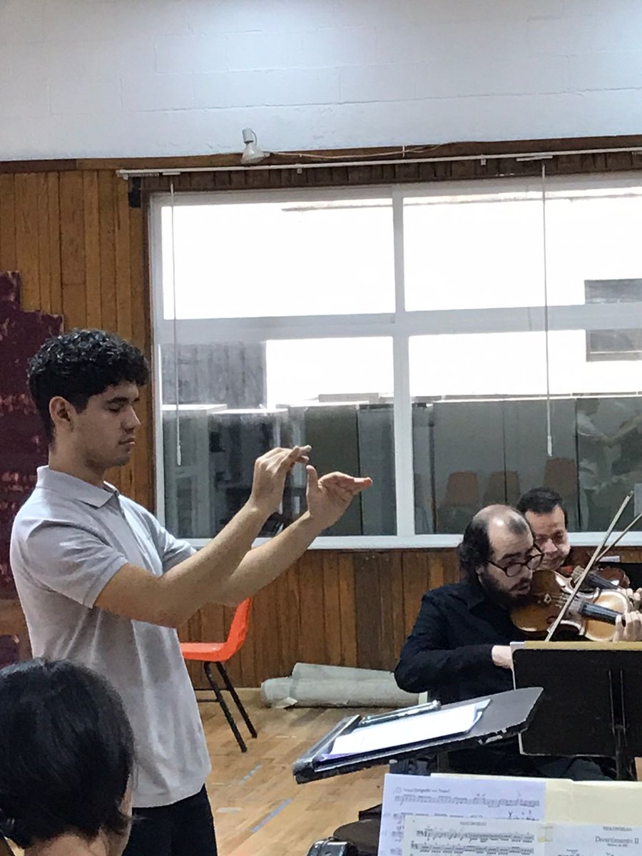 OCBA_MX's tweet photo. #Programa3 Ciclo: Jóvenes Talento

Atraído por el espíritu de la obra de Cervantes, en 1739 Georg Philipp Telemann crea, de carácter liviano, casi humorístico, la "Suite Don Quijote", obra que contempla ocho movimientos.

📅Mañana, 20 h
📍#SalaPonce, @PalacioOficial https://t.co/8iLE7lNTfe