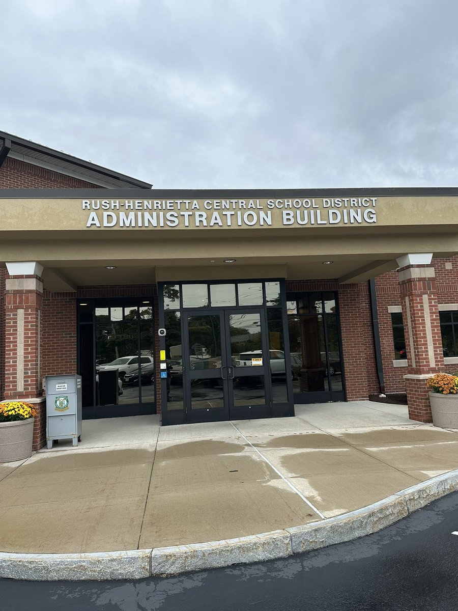 Tom Burton tweet media