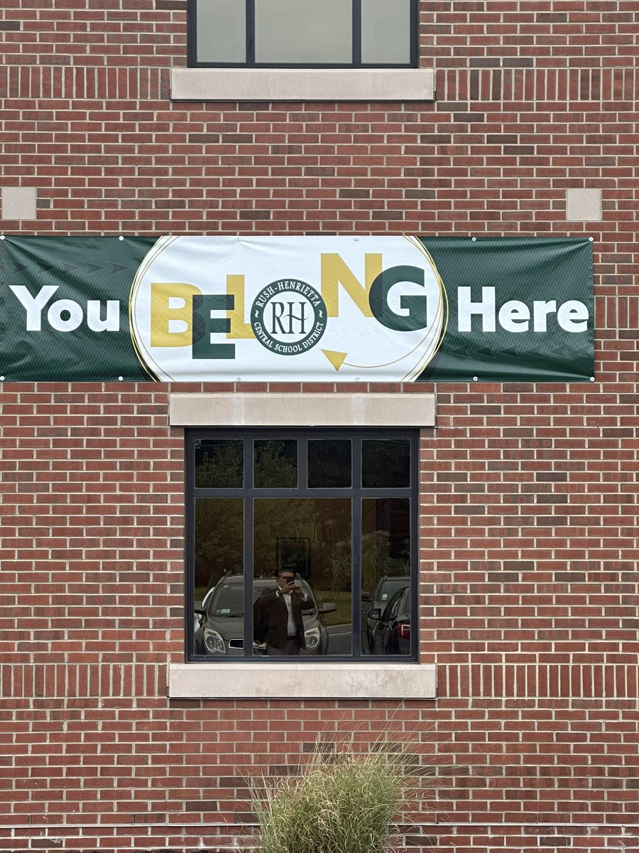 Tom Burton tweet media