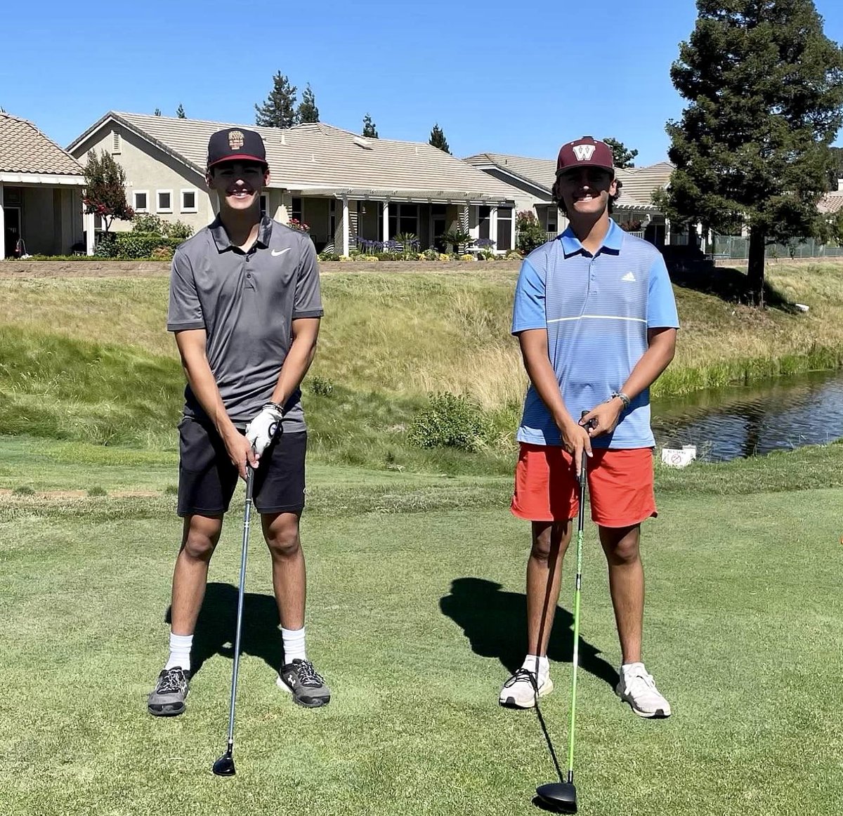 EdPerry67's tweet photo. Born for the PCup!🏌🏽🏆⛳️🤟🏼🙌🏼
@demetri_04 @andrew_perry7
#thetimeiscoming….
#forthetraditionlikenoother https://t.co/Zjfp7lMFnN