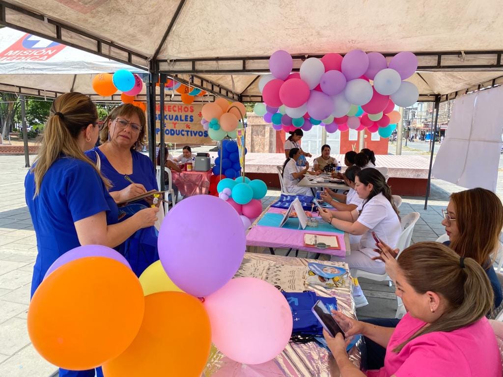 Se clausuró la #SemanaAndina de prevención de embarazos en adolescentes, con el objetivo de promocionar los derechos sexuales y reproductivos, contando con el acompañamiento de diferentes EPS.

El evento se realizó con la orientación del Mandatario Local, Justino Sinisterra.