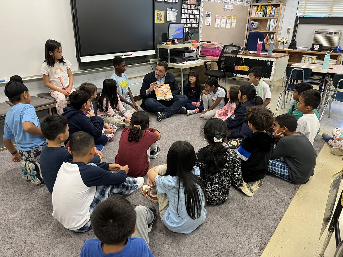 Thank you <a href="/HerricksSup/">Dr. Sinanis Sup</a> for spending time with our class today! The students loved the powerful message of the story, “Change Sings!”