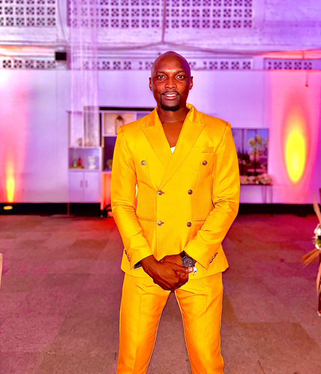 ThePiChani's tweet photo. @libertymalala @GilmoreTee @Msizkay @studiokingcross @African_Sun @SuppliesLiquor @fastjet @PaperBagAfrica @fishfndaramu @Kid_Ralphy @BabongileSibs @djyugoe @djlizzim @MboMahocs @FungaiLinda @ThandozSpecial ๐ Celebrating @libertymalala at #ThePiChani at 5๏ธโฃ
๐ @ThePiChani
๐ @African_Sun โข @SuppliesLiquor โข @fastjet
๐ #pichaniunderthesun
#liquorsuppliespichani
#fastjetxthepichani https://t.co/6SNLGigR9x