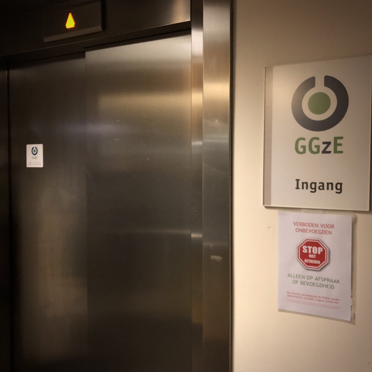 CoachSander's tweet photo. Na 6 weken, de laatste avond psycho-educatie van #GGzE afgesloten! 😁

#myview #gezondheid #P #nier #donornier #mentalegezondheid #Bipolair #GGZe #mantelzorger #CreativeHealth #UMC #Maastricht
.
#health #healthy #healthylifestyle #healthier #kidney https://t.co/jct0Z3q786