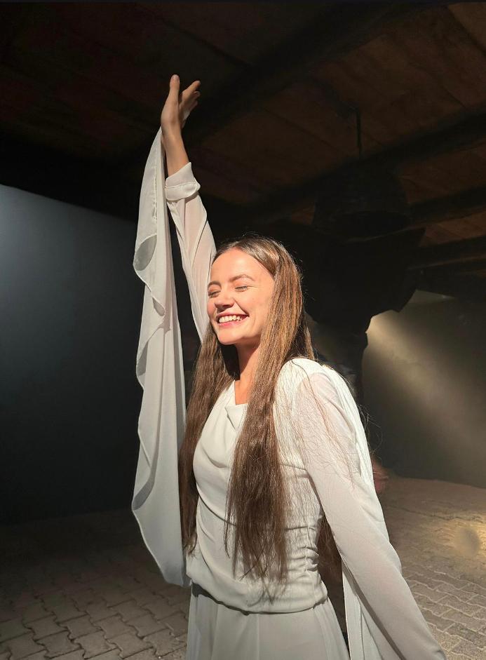 Düşmem ben, kanatlarım var ruhumda... 🕊️