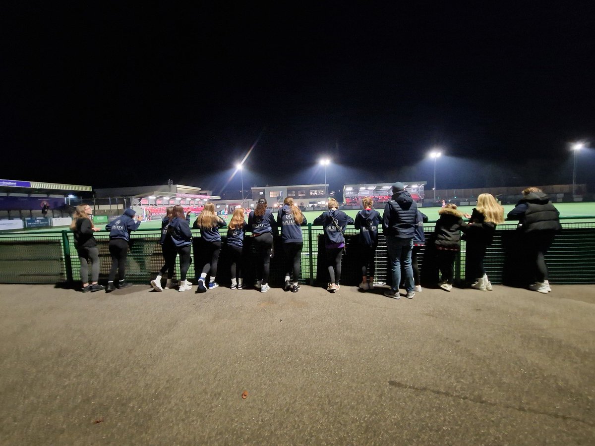 JasonJbooker's tweet photo. Dorking Wanderers Academy U13 Girls had a great time as mascots and meeting all the players and coaches tonight at Dorking Wanderers Women. Great to see all the Youth Girls teams at Meadowbank tonight. @DWFCWomen @academy_dwfc @DorkingWDRS @CalumBest @GavinStreet https://t.co/ZVC2zAxrvY