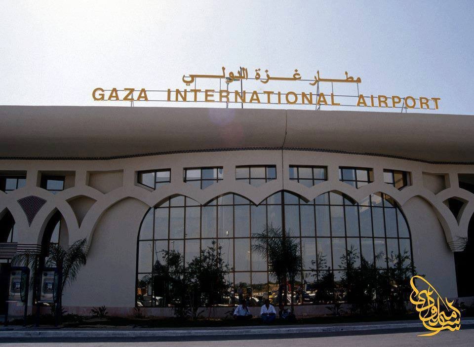 Cheikh_Horma's tweet photo. ماذا تعرفُ عن #مطار_غزة الدولي؟

كان يستقبل الرحلات الدولية عام 1998، قبل أن تدمره إسرائيل.

يعرف أيضًا باسم مطار ياسر عرفات الدولي، ويقع في قطاع #غزة وتحديدا في #رفح بالقرب من حدود #مصر. https://t.co/9Vo2fAASw2