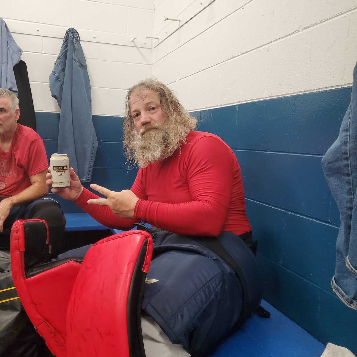 GameNotesBud's tweet image. POV: You walk into the locker room and see this guy. Wyd?