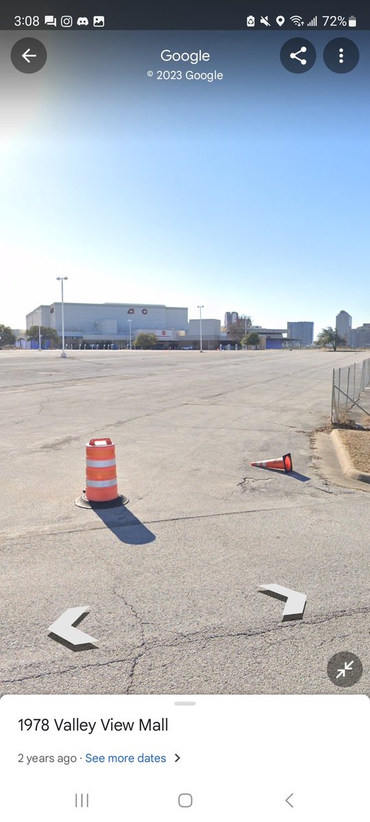 MayahWoo's tweet image. The fact this shit is 20 minutes away from me is absolutely crazy. #KanePixels