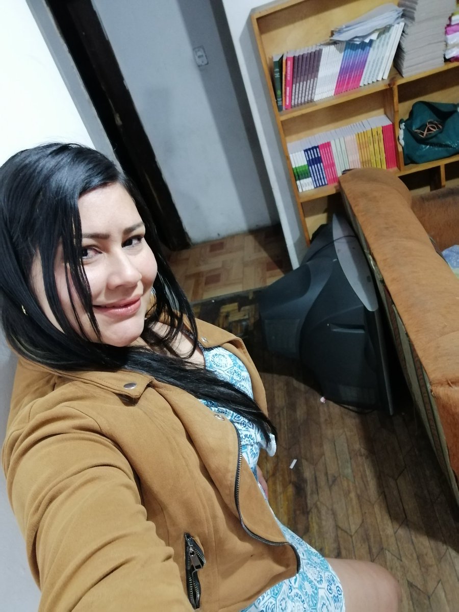 esteisy_herrera's tweet photo. Aprendí hacer mi Propio consuelo cuando me siento triste...  Feliz tarde https://t.co/XeeOAq1PGK