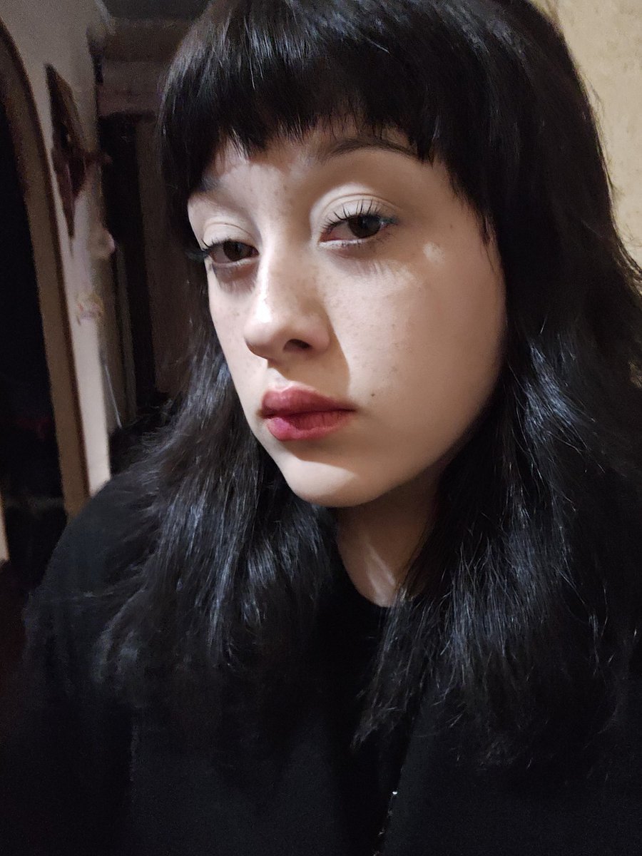 R1Y4SH0RTY's tweet photo. так и сделала

фотоотчет: https://t.co/idyuSMS8e4