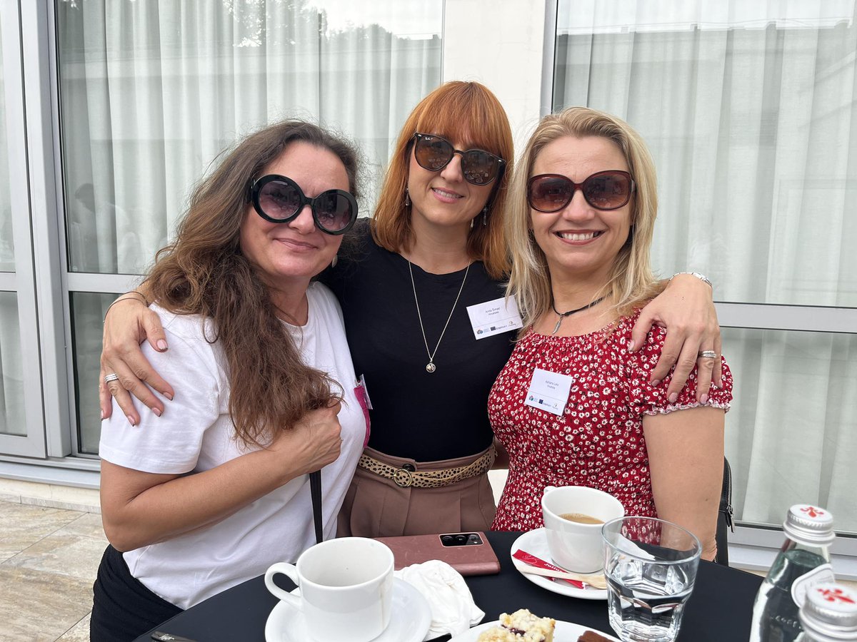 Najdraže ambasadorice na regionalnom osposobljavanju #eTwinning ambasadora u Biogradu na Moru