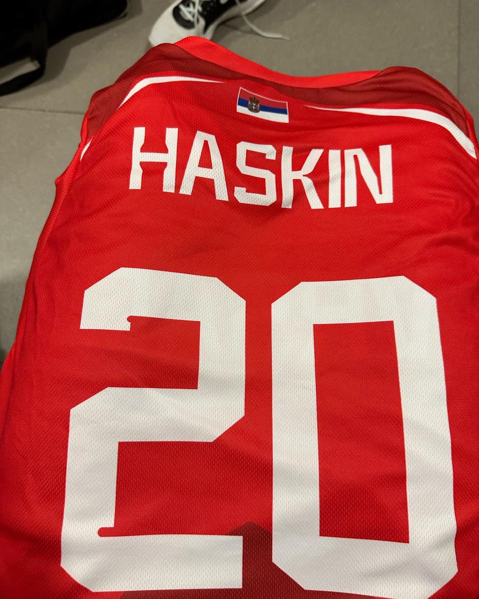 NellyH34's tweet image. Gotta go for it, I’ll never punt again⌚️

#LL24❤️🕊️