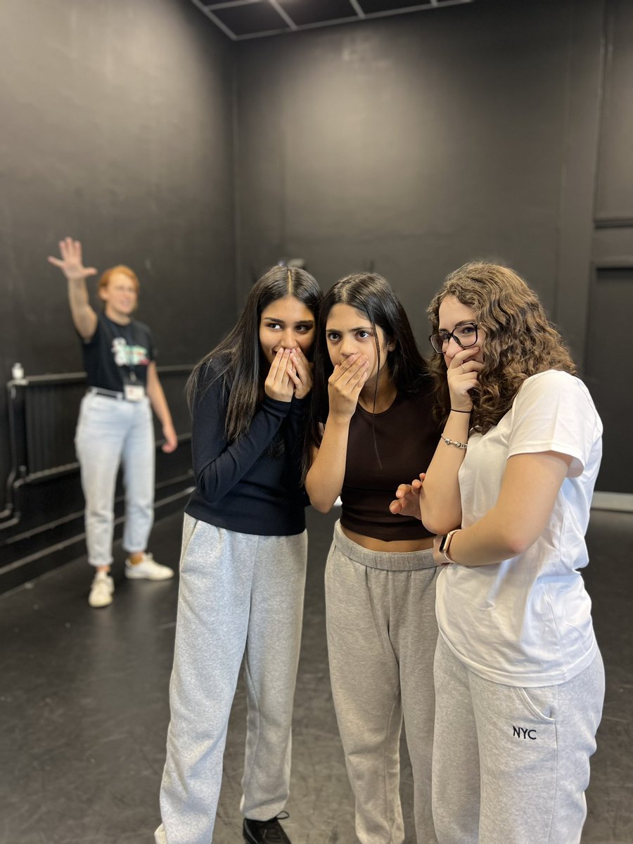 Croydon High School tweet media