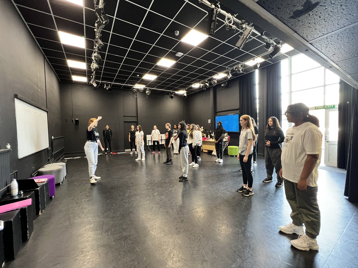 Croydon High School tweet media