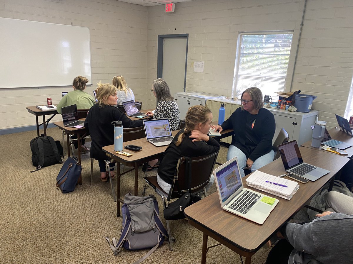 Colleen Edwards tweet media