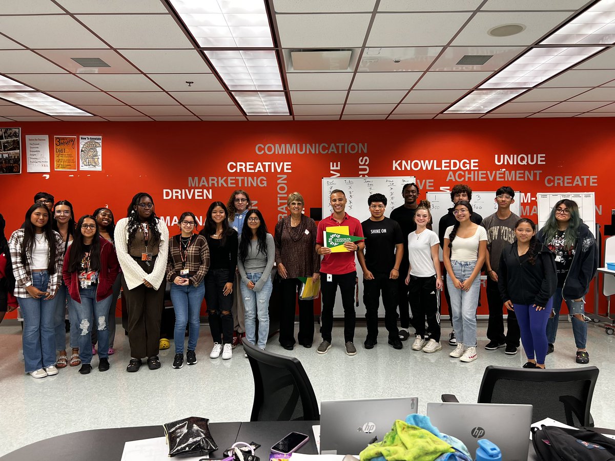 Congratulations to Mr. Bond, Ms. Virgin, and Ms. DeLacy for their grants that were awarded today. Thank you to <a href="/Champs4Learning/">ChampionsForLearning</a> for your continued support of our educators and students!