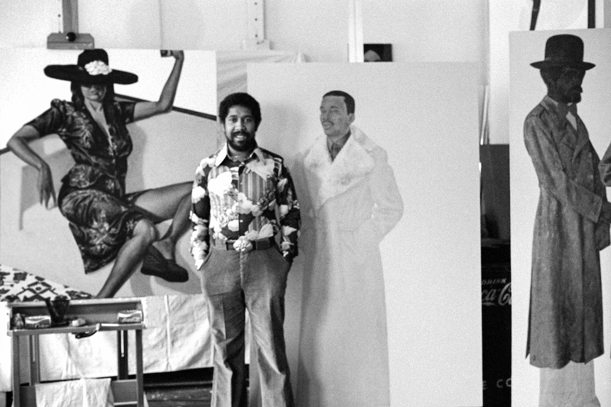 frickcollection's tweet photo. Immerse yourself in "Barkley L. Hendricks: Portraits at the Frick" with a playlist created by Trevor Schoonmaker, Director of the Nasher Museum of Art at Duke University and a friend of the artist.

https://t.co/ja7fF7WiWr
—
Photo courtesy of the Estate of Barkley L. Hendricks https://t.co/ov9E2HPb7z