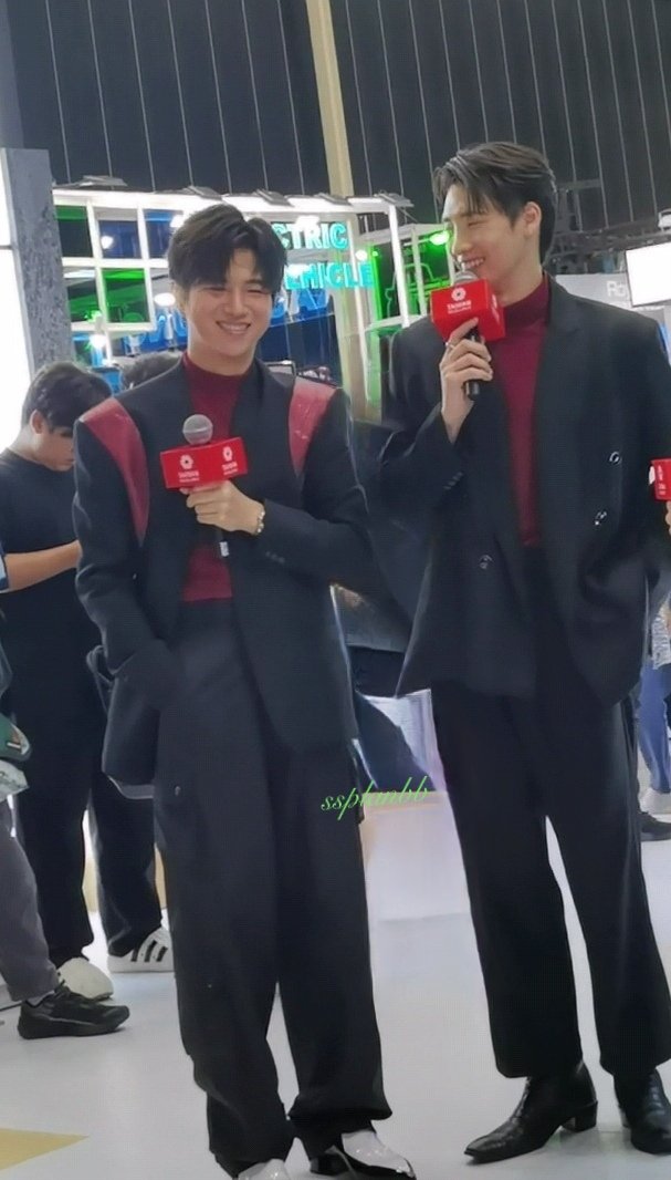 ssplanbb232's tweet photo. 2wish 五周年快乐！💚💙
不止五周年，还有很多个五周年哦！
@bplannnnn @m34nismind
#5thANVwalkWithU2wish https://t.co/ad2P2drqP3