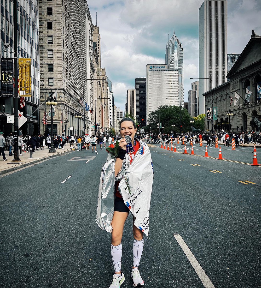 Catherine Wegner Wippel (@wegnerwippelmd) on Twitter photo Now that I can walk again, time to share: marathoner x2!
Chicago offered the perfect conditions for an 11-minute PR (and a world record too)!
It’s always rewarding and painful to cross the finish line. But we only remember the rewarding part. That’s why we keep on doing it! Now that I can walk again, time to share: marathoner x2!
Chicago offered the perfect conditions for an 11-minute PR (and a world record too)!
It’s always rewarding and painful to cross the finish line. But we only remember the rewarding part. That’s why we keep on doing it!