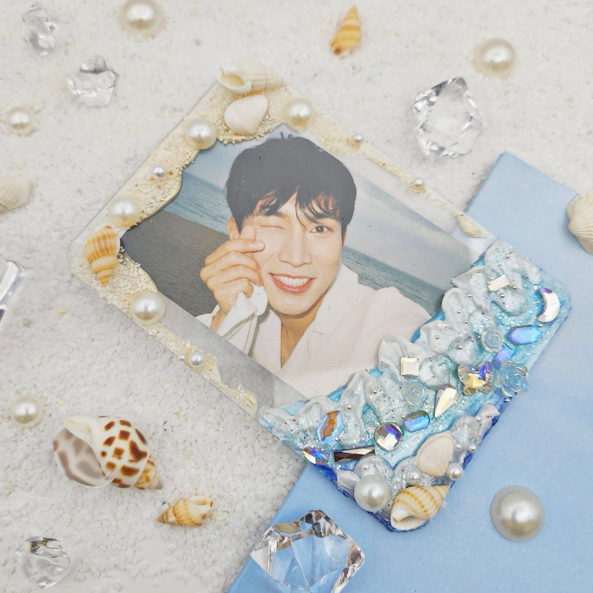 softbear0907's tweet photo. 🌊海浪與繁星✨️ 
𝒻𝒾𝓇𝓈𝓉 𝓌𝒶𝓋𝑒

#咕卡
#탑꾸
#폴꾸
#奶油膠手作diy
#奶油膠卡套
#軟熊ㄟ奶油膠卡套 https://t.co/566dAMm5G7