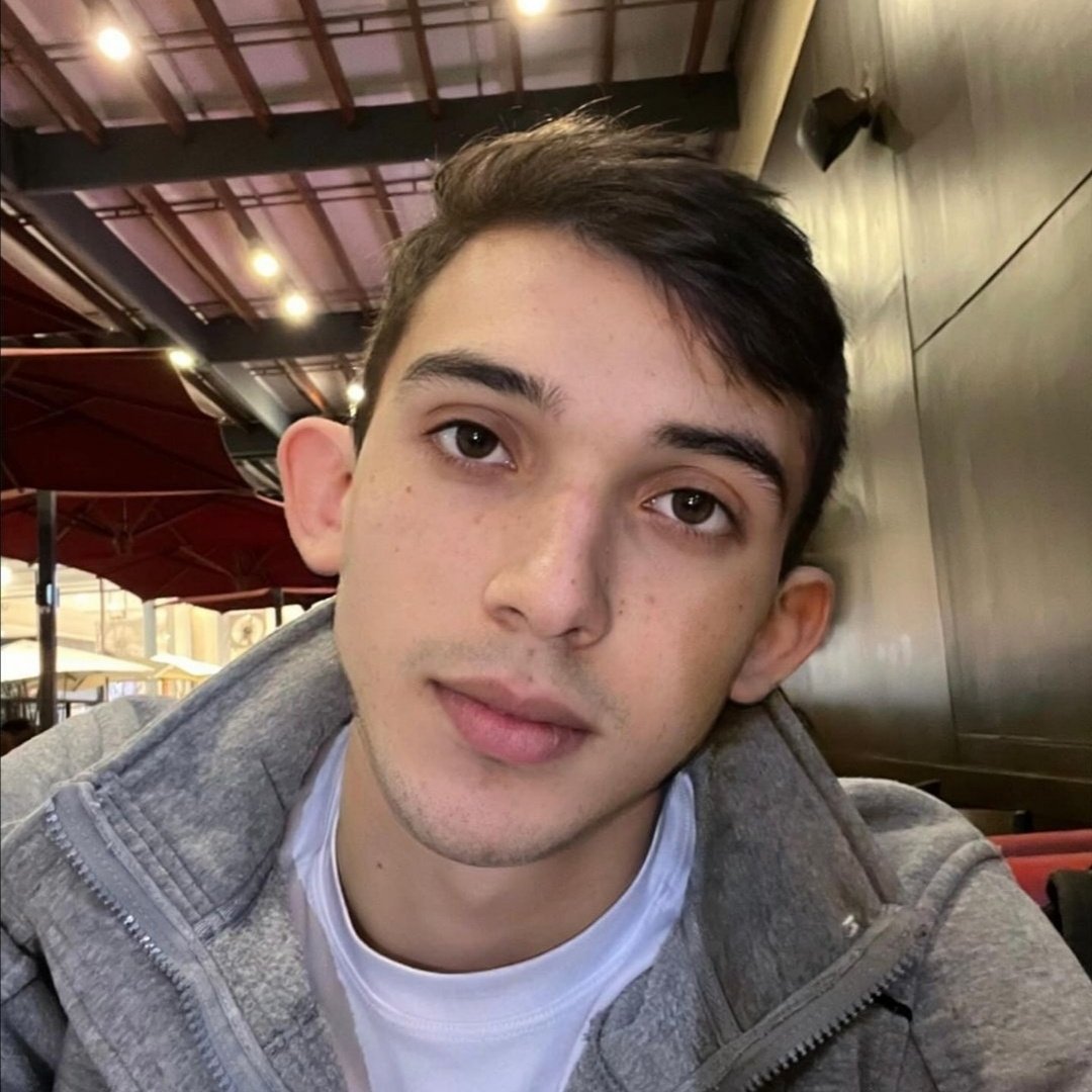 jsdp18's tweet image. #NuevaFotoDePerfil