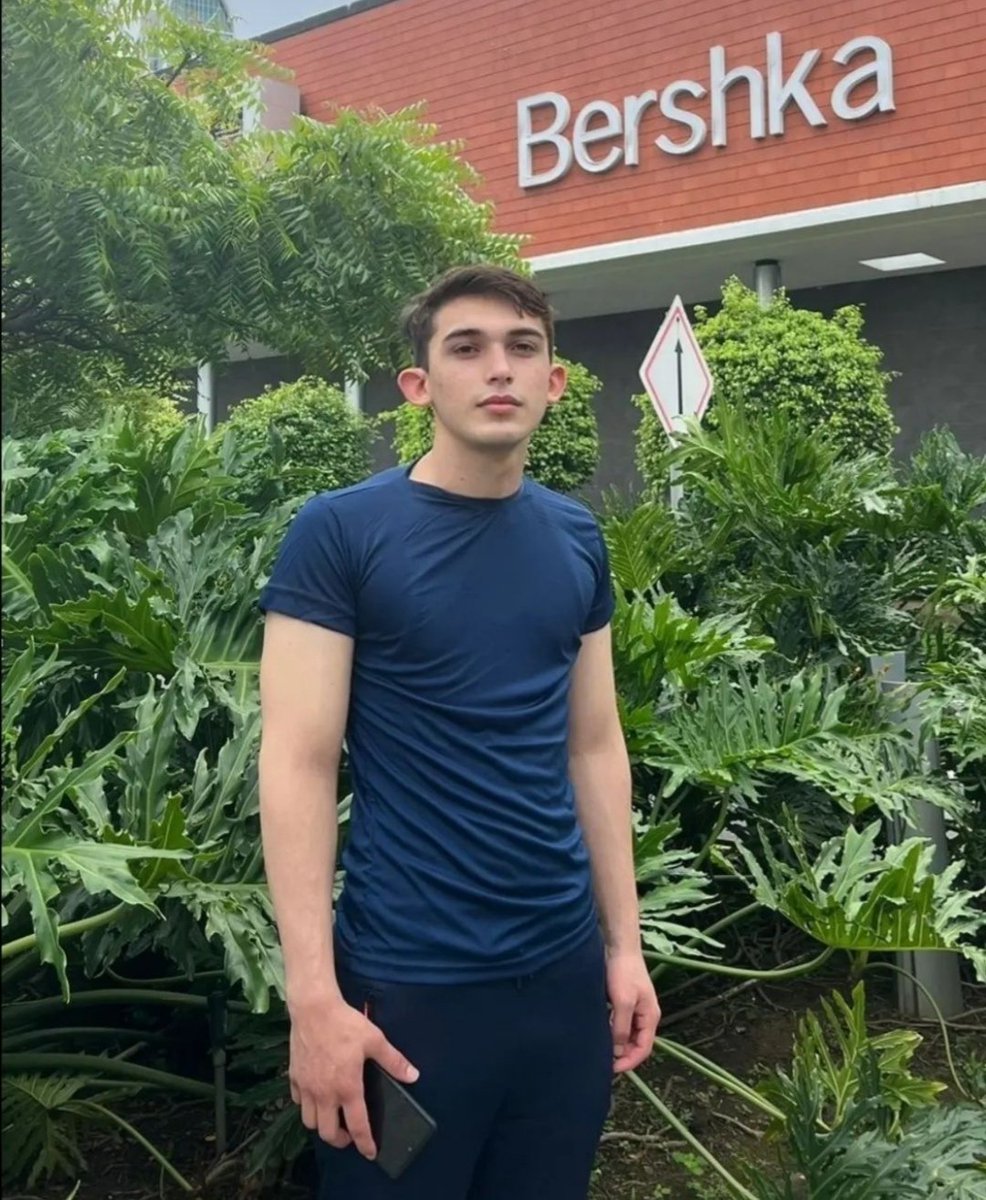 jsdp18's tweet image. Like?