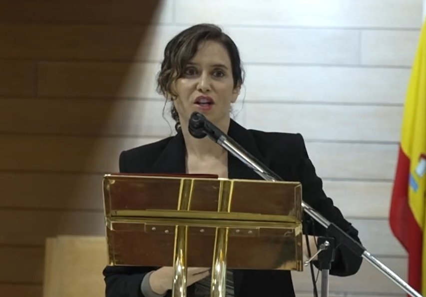 Encuestando's tweet photo. 📊 ¿Es el tuit de Isabel Díaz Ayuso diciendo que han decapitado a 40 bebés en Israel un bulo?

🔃 SÍ
♥️ NO https://t.co/5LZxcAcnEm