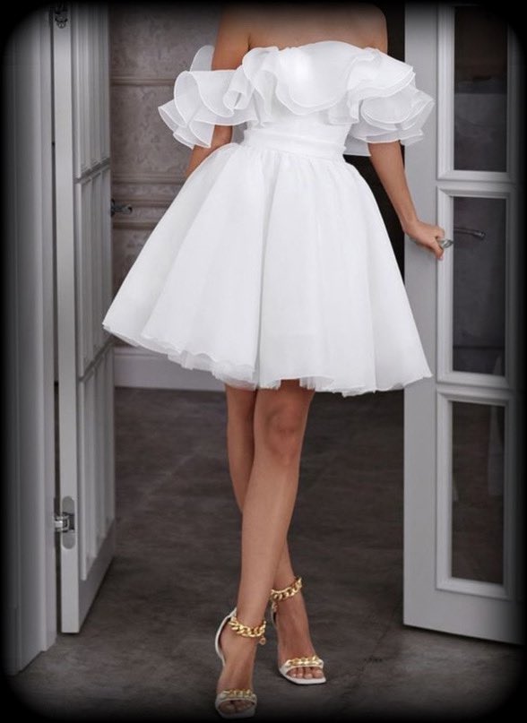 𝑷𝒂𝒓𝒂 𝒖𝒎 𝒅𝒊𝒂 𝒄𝒂𝒓𝒓𝒆𝒈𝒂𝒅𝒐 𝒅𝒆 𝒆𝒎𝒐𝒄̧𝒐̃𝒆𝒔. . .

#𝓒𝐑𝓡𝐎𝐉𝐀𝐒𝓑𝐄𝐑𝐓𝐈𝐍𝐄𝐋𝐋𝐈