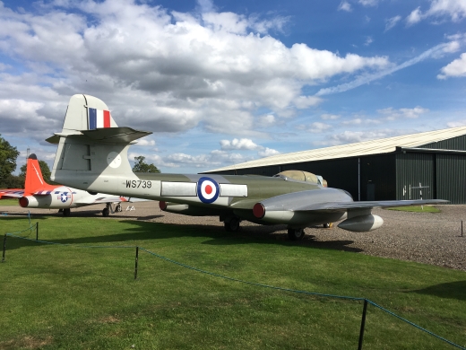 NewarkAirMus's tweet photo. We were debating what to tweet for the #NAM4photoFinish &amp; the Meteor has it!
#WS739
#VZ634
#WS692
#VZ608 https://t.co/3ovb3fWgnV