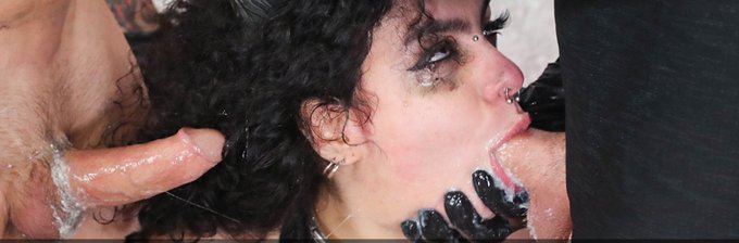 Im pretty when I cry :3 https://t.co/J0g26AyYTf