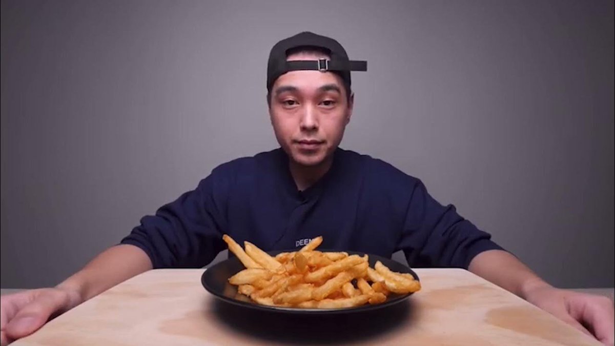 CesarFever_'s tweet image. Are these the worlds most crispiest fries?

Lets find out.