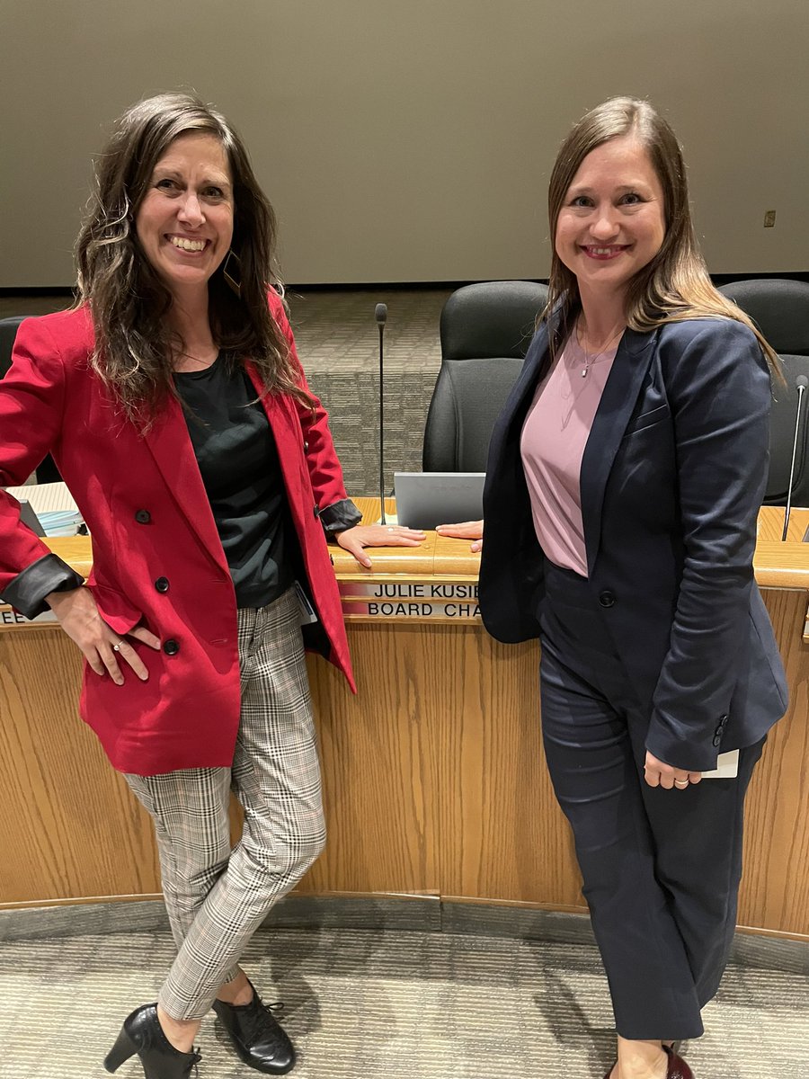 Congratulations to <a href="/JulieKusiek/">Julie Kusiek</a>, who is the new board chair for #EPSB. I know you’ll represent our board, staff, students and families well in this new role. #yeg