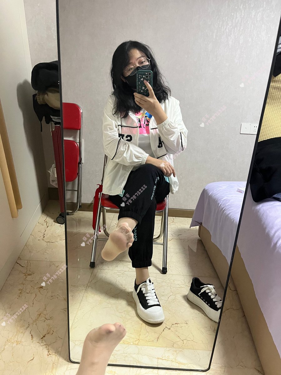 Lindavvst's tweet photo. #原味丝袜 #原味 #脚丫 #恋脚癖 #足控 #汉脚 #恋足癖 #丝袜足底 #白丝 #恋丝 #恋足 #原味卖家 #短丝 #短丝袜 #脚底 #黑丝 #肉丝 #脚趾 #肉丝 #黑丝 #超薄丝袜 https://t.co/REz8NXwqpF
