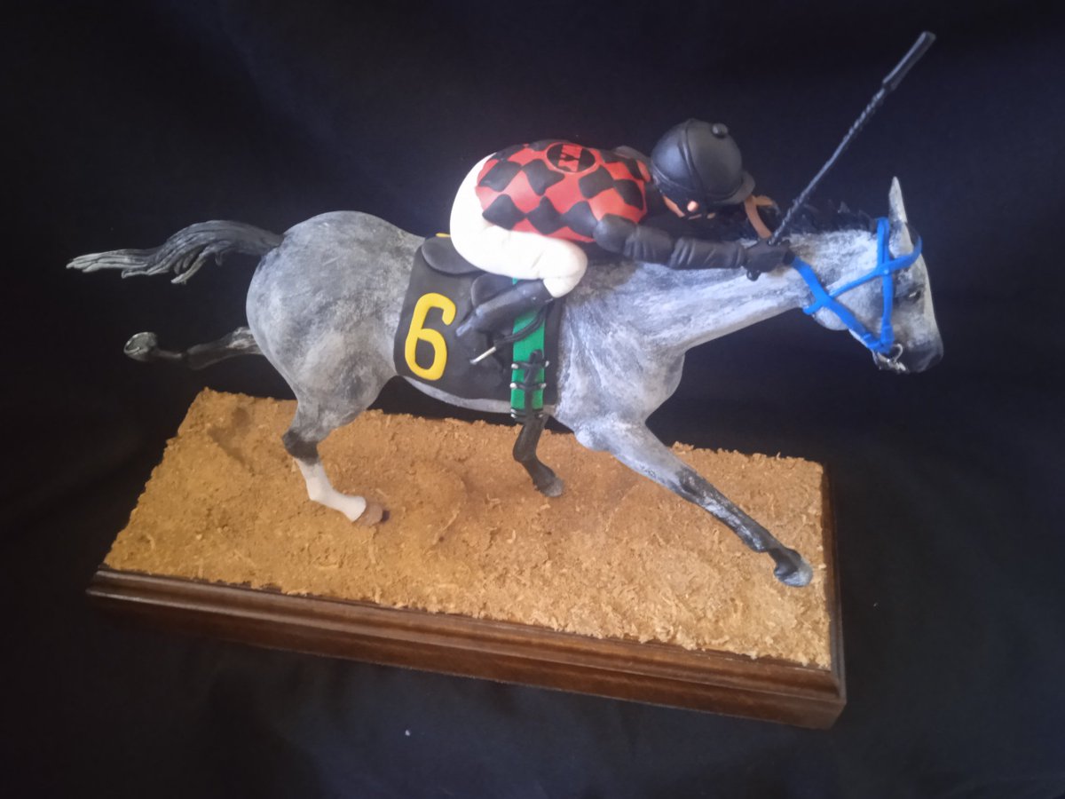 artealacarta1's tweet photo. MO CUISHLE Acrilic Sculpture Ganadora del Clásico Lanzarina 2023 https://t.co/0AtuH15iRv