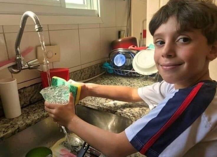 eu em quaIquer casa  menos na minha