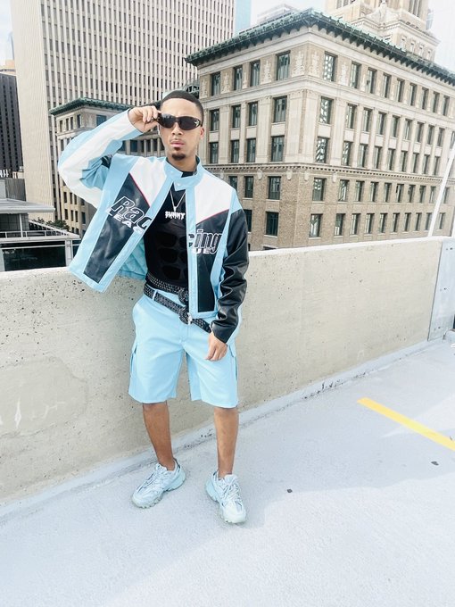 Watch ‘PrettySunny🌹's leaked NSFW photo on TwXstars