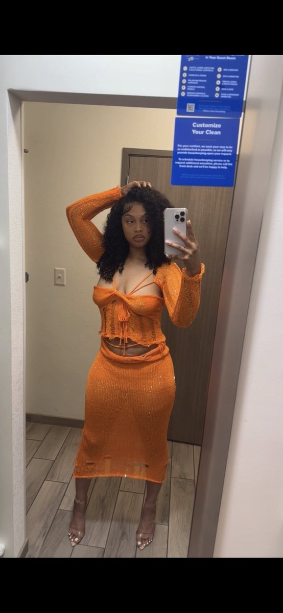 1iheartnicolee's tweet photo. It only takes 1 🧡 https://t.co/5ADb1U8hiJ