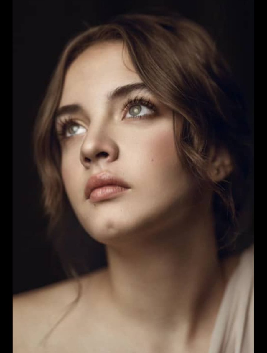 #10Oct | Cómo pasa el tiempo...

Este martes cumple 15 años de Maya, la hija de la actriz Mónica Spear y el fotógrafo Thomas Henry Berry, quienes fueron asesinados en Puerto Cabello, Venezuela , el 6 de enero de 2014.

Lee más en 800noticias.com