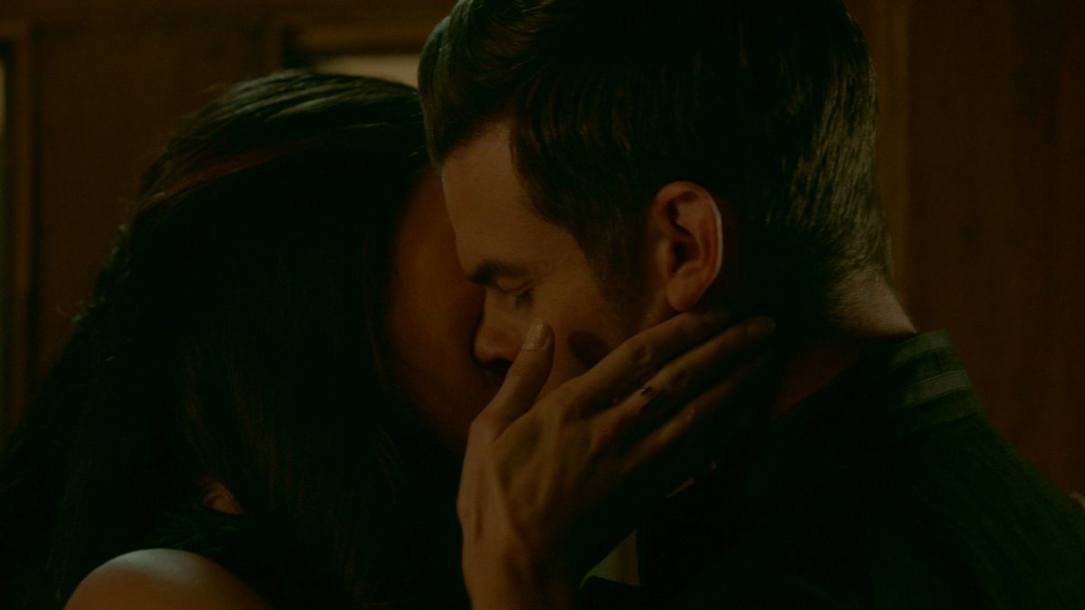 Jaime Murray Fans tweet media