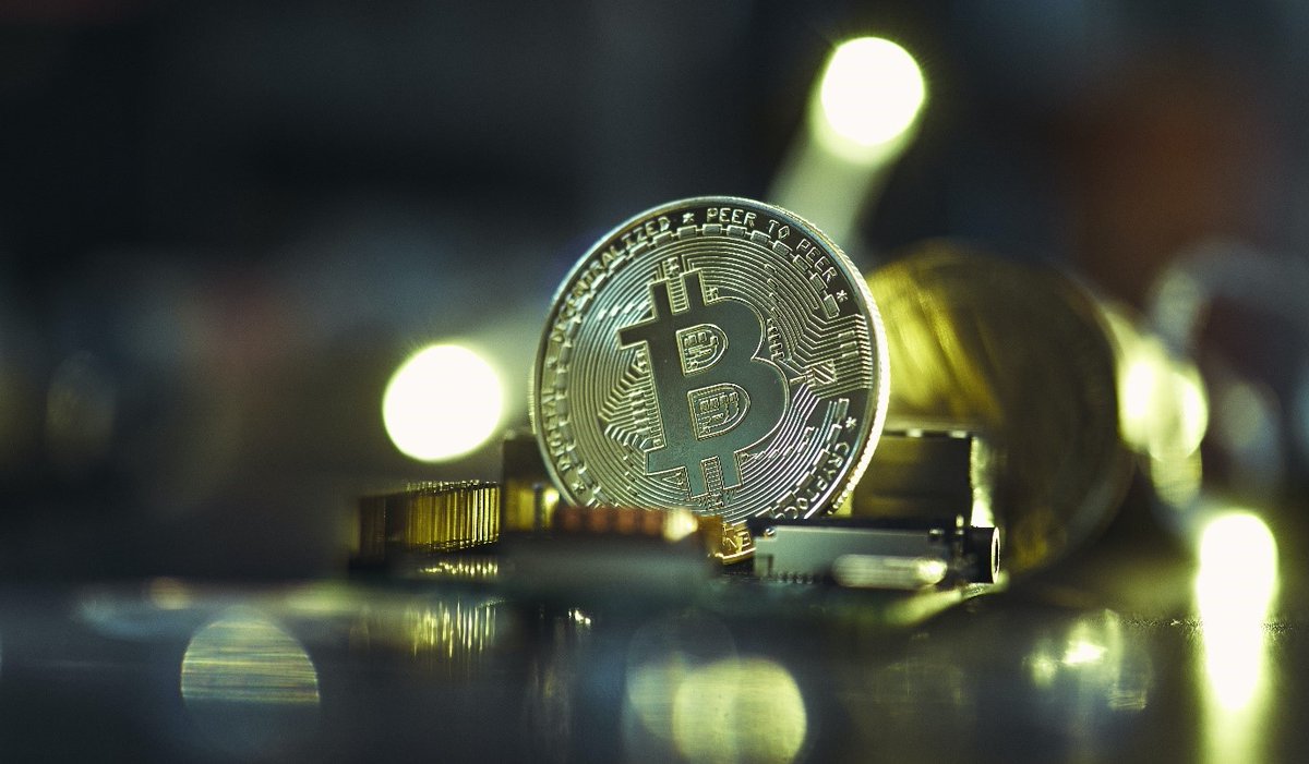 FinanceTwitty's tweet photo. Bitcoin is a global community of people who are passionate about making the world a better place. Bitcoiners are working to build a more decentralized and equitable financial system for everyone. #Bitcoin #BTC #cryptocurrency #community #decentralization https://t.co/oiSck0Rhev
