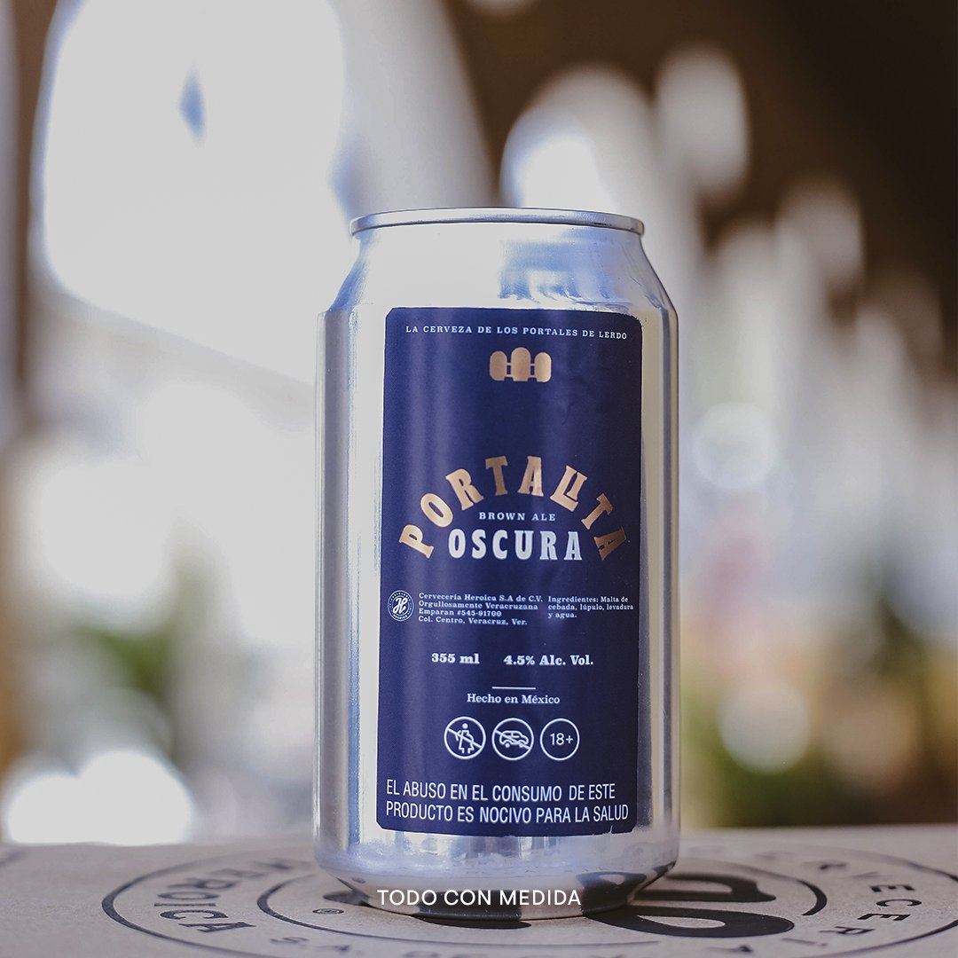 c_heroica's tweet photo. ¡Nueva Cerveza! Portalita: La Cerveza de Los Portales de Lerdo 🍻👏

Preventa ya disponible 🍺🍺 Pídela en sus dos presentaciones clara, estilo Light Lager y oscura de estilo Brown Ale 😌

Portalita es #LegadoDeVeracruz https://t.co/7sdizq1lEI