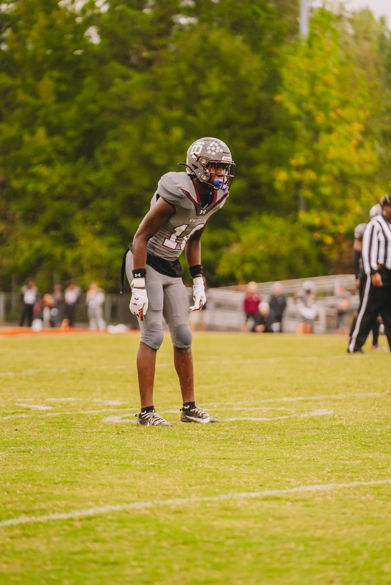 Jr Mid season stats and tape
- 19 rec for 549yds 6Tds
-  88 punt return yds 637 all purpose yds
- 2 int
- 3 Pbu’s
-11 solo tackles 
hudl.com/v/2M5ePA