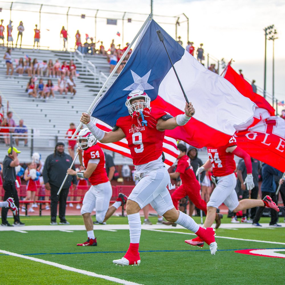 STHFootball's tweet photo. Undefeated @STHCatholic (6-0, 1-0) Week 8 Greater Houston no. 1 private @HoustonChronHS after 49-20 > SA Central Catholic 

Next ➡️ Tomball Concordia Lutheran

#txhsfb

READ ON ⤵️
https://t.co/X0CmBI6lyb https://t.co/mvtMgMoiXa